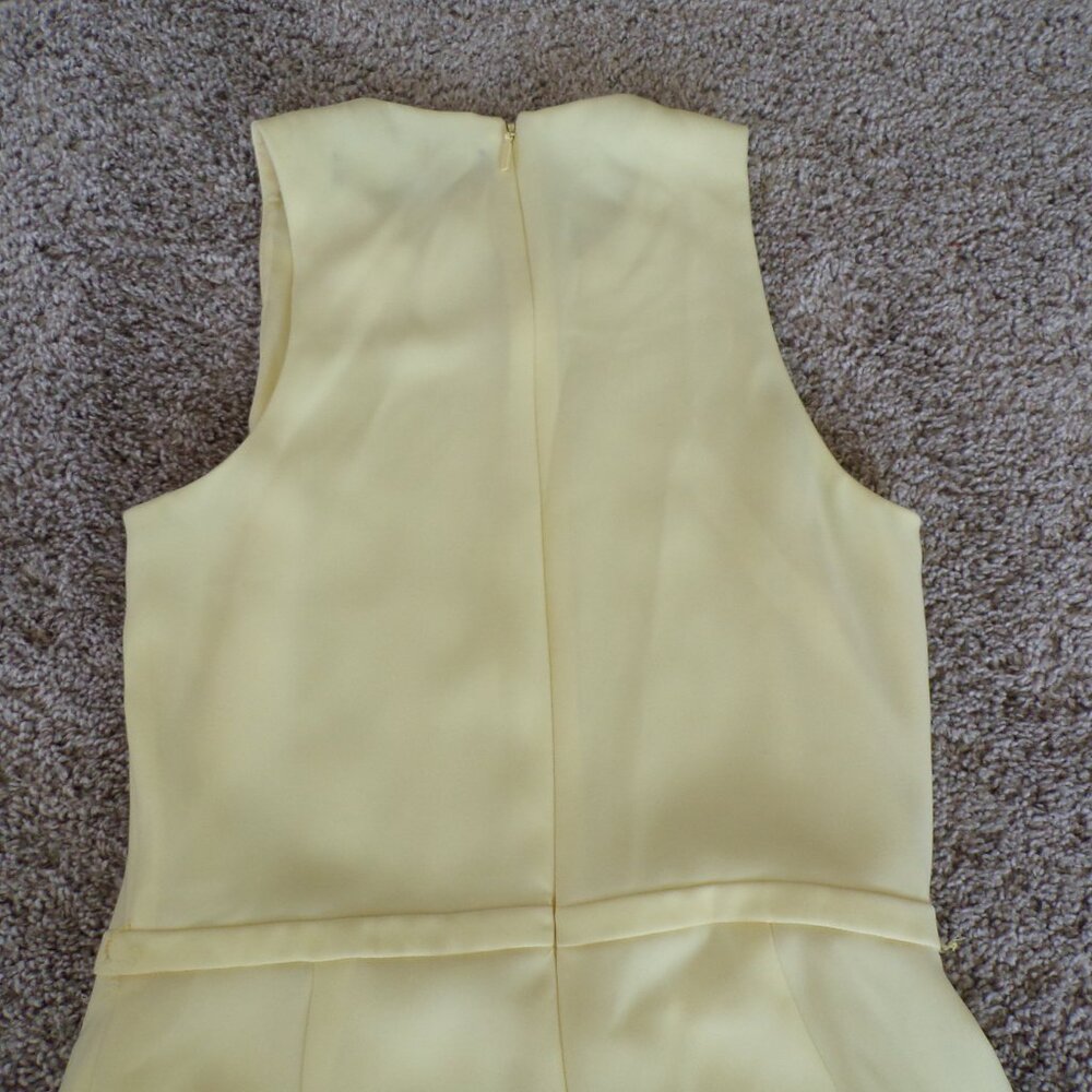 Gucci Italian Pastel  yellow silk blend Midi dress 40 - Picture 8 of 8